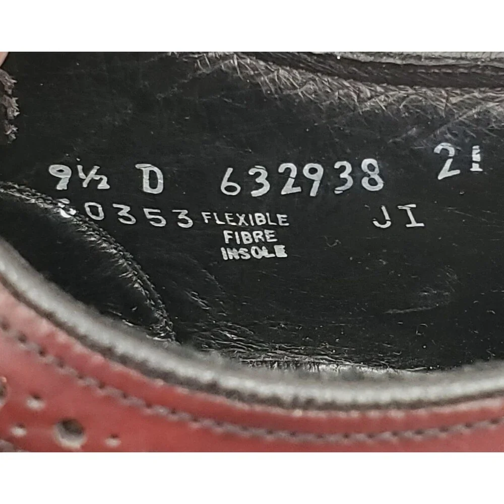 Florsheim Dress Shoes Brogue Wingtip Men's 9.5D Burgundy Leather Derby Classic